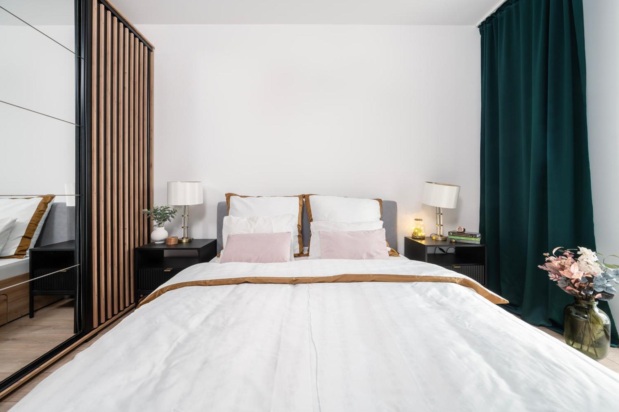 Manufaktura Residence - Apartamenty Prestiz Z Garazem Podziemnym I Dwoma Lazienkami Łódź Eksteriør bilde