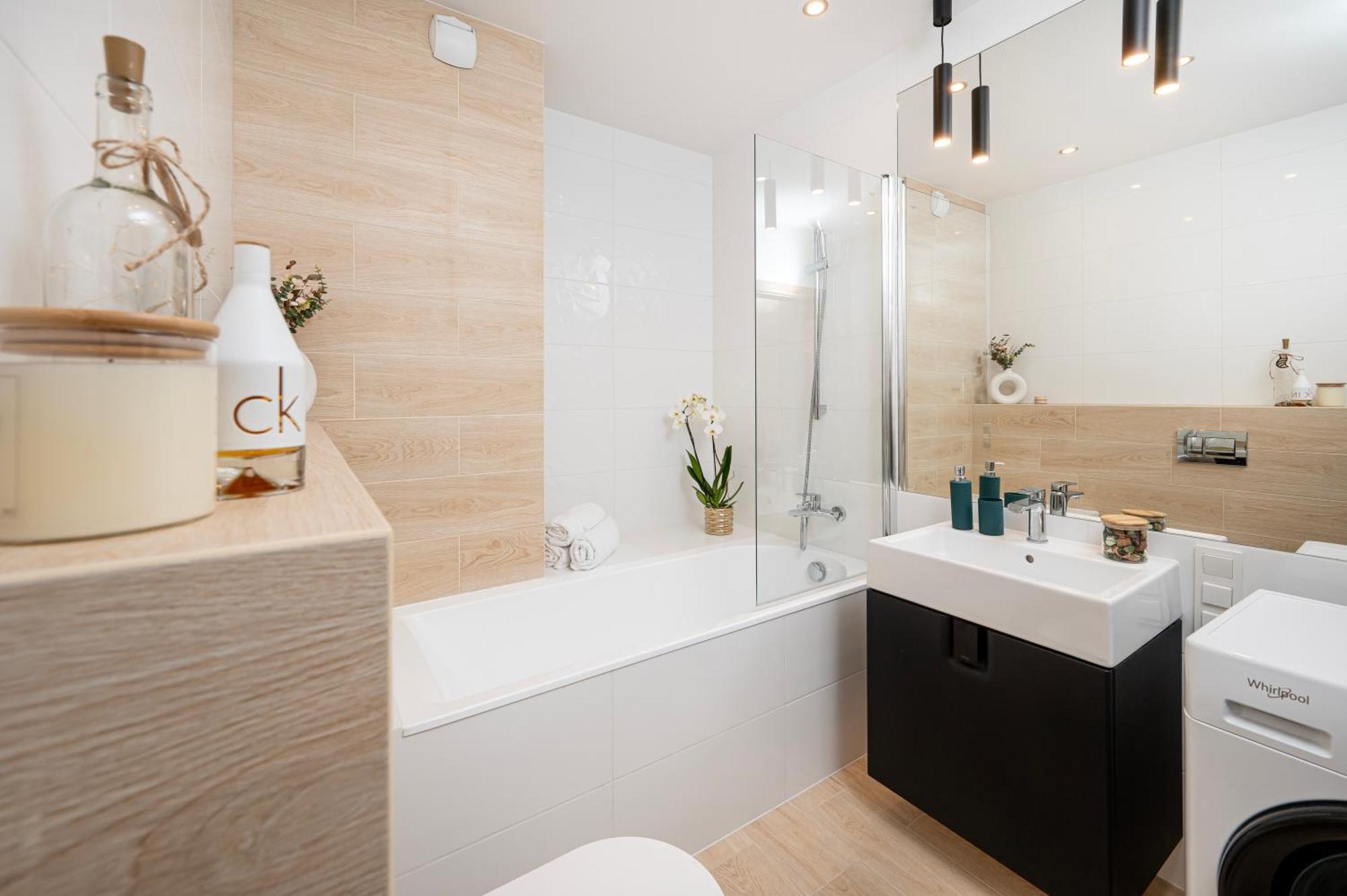 Manufaktura Residence - Apartamenty Prestiz Z Garazem Podziemnym I Dwoma Lazienkami Łódź Eksteriør bilde