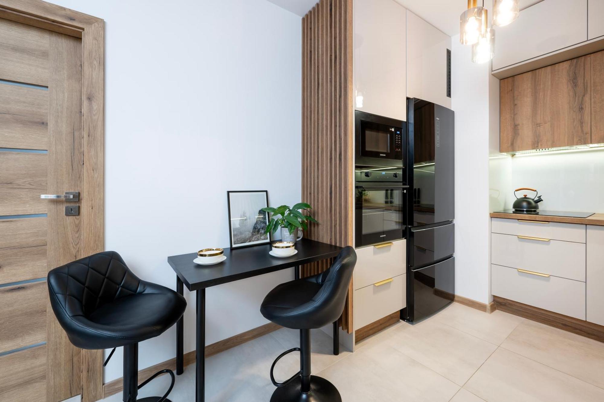 Manufaktura Residence - Apartamenty Prestiz Z Garazem Podziemnym I Dwoma Lazienkami Łódź Eksteriør bilde